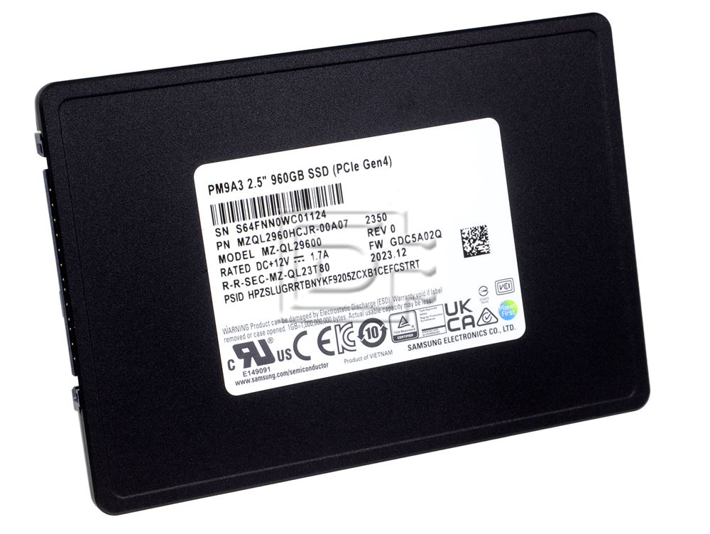Samsung PM9A3 MZ-QL29600 / MZQL2960HCJR-00A07 960GB PCIe 4.0x4