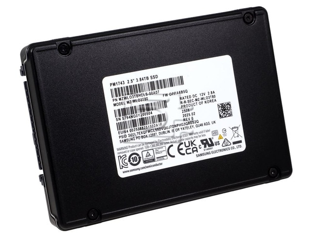 SAMSUNG MZ-WLO3T80 MZWLO3T8HCLS-00A07 3.84TB NVMe U.3 PCIe 5.0 SSD Image 1 image