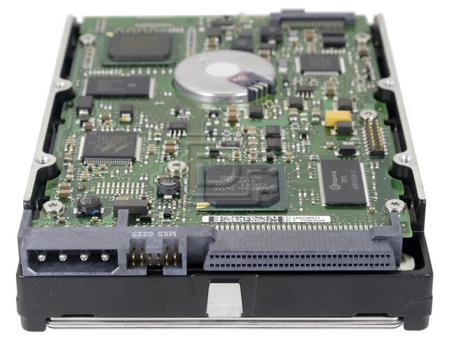 Seagate ST318453LW 0Y2612 Y2612 1R189 01R189 9W7005 SCSI Hard Drive Image 4 image
