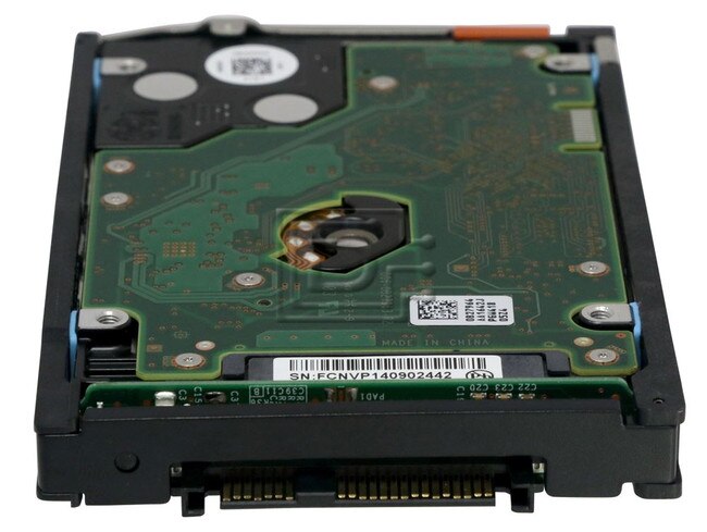 EMC V3-2S10-900 DK7SSD300 005049206 005049206 005049295 005049951 005049925 005049810 005049809 005050350 005050349 005050701 005050212 005050704 005050215 005051468 005051467 005051462 005051461 005051958 005051957 005052302 005052301 SAS Hard Drive Image 4 image